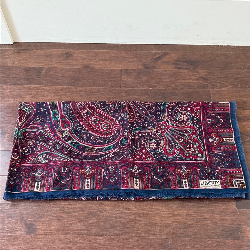 Vintage Liberty of London 100% Wool Paisley Scarf/Wrap